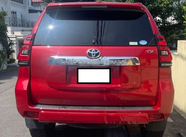 2019 Toyota Land Cruiser Prado