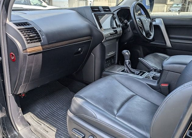 2019 Toyota Land Cruiser Prado TX-L