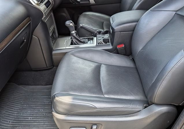 2019 Toyota Land Cruiser Prado TX-L