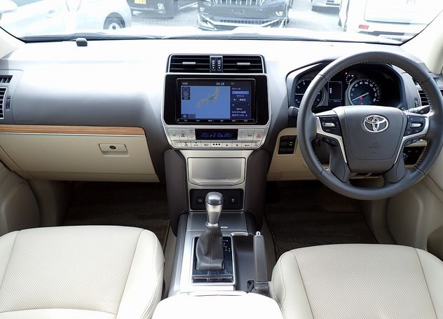 2020 Toyota Land Cruiser Prado TX-L