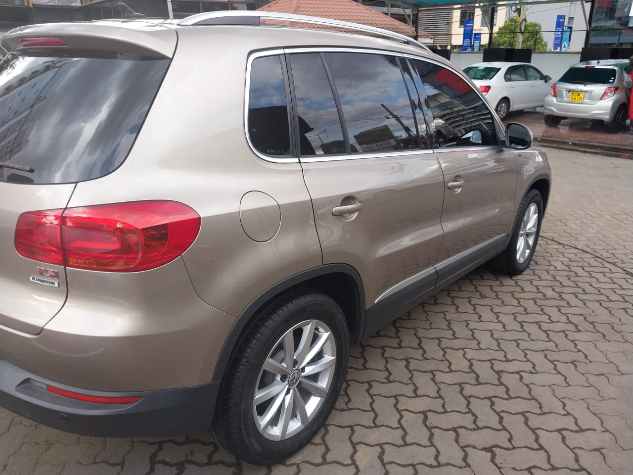 2016 Volkswagen Tiguan S