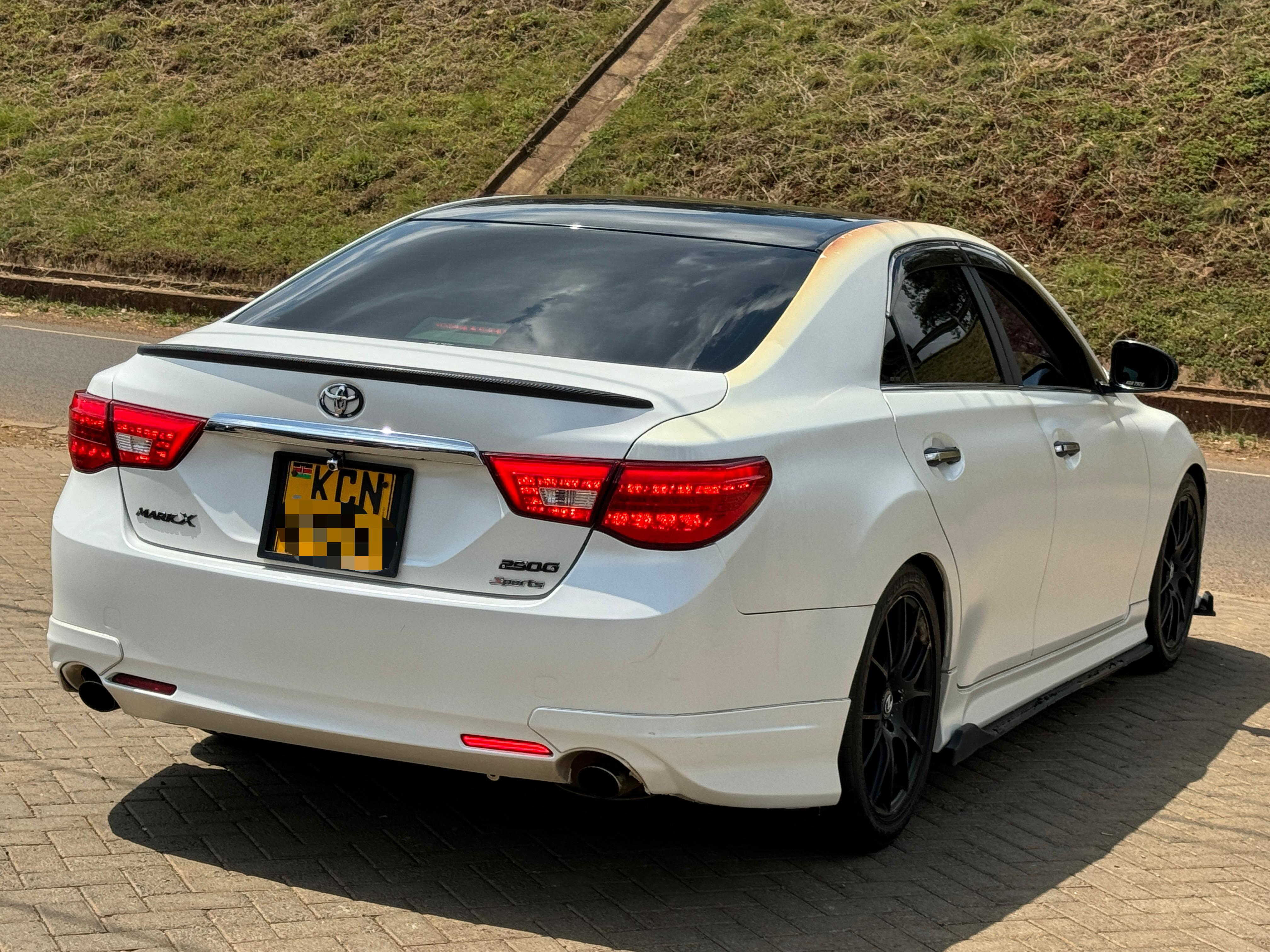 2011 Toyota Mark X 250G Sports