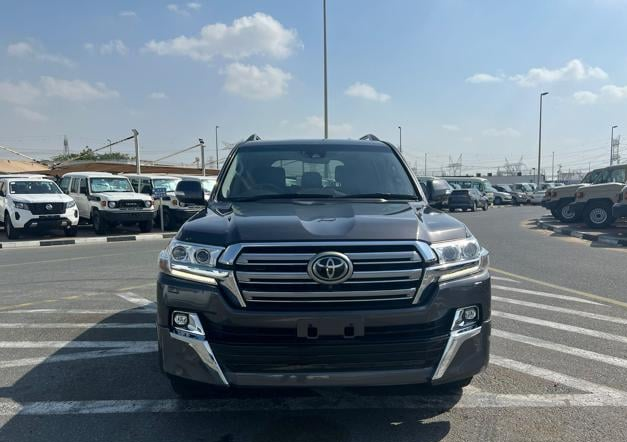 2019 Toyota Land Cruiser Sahara