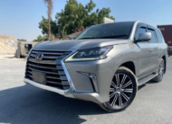 2019 Lexus LX 570