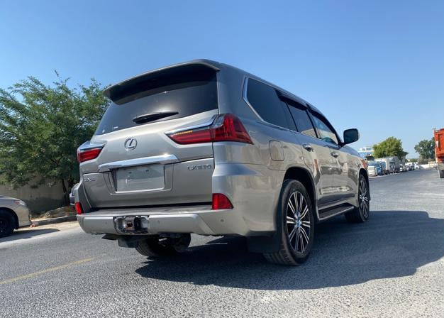 2019 Lexus LX 570
