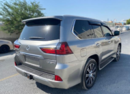2019 Lexus LX 570