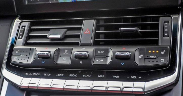 2023 Toyota Land Cruiser 3.3 VX Diesel