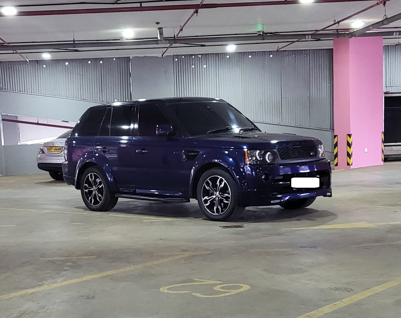 2009 Range Rover Sport HSE BESPOKE Edition