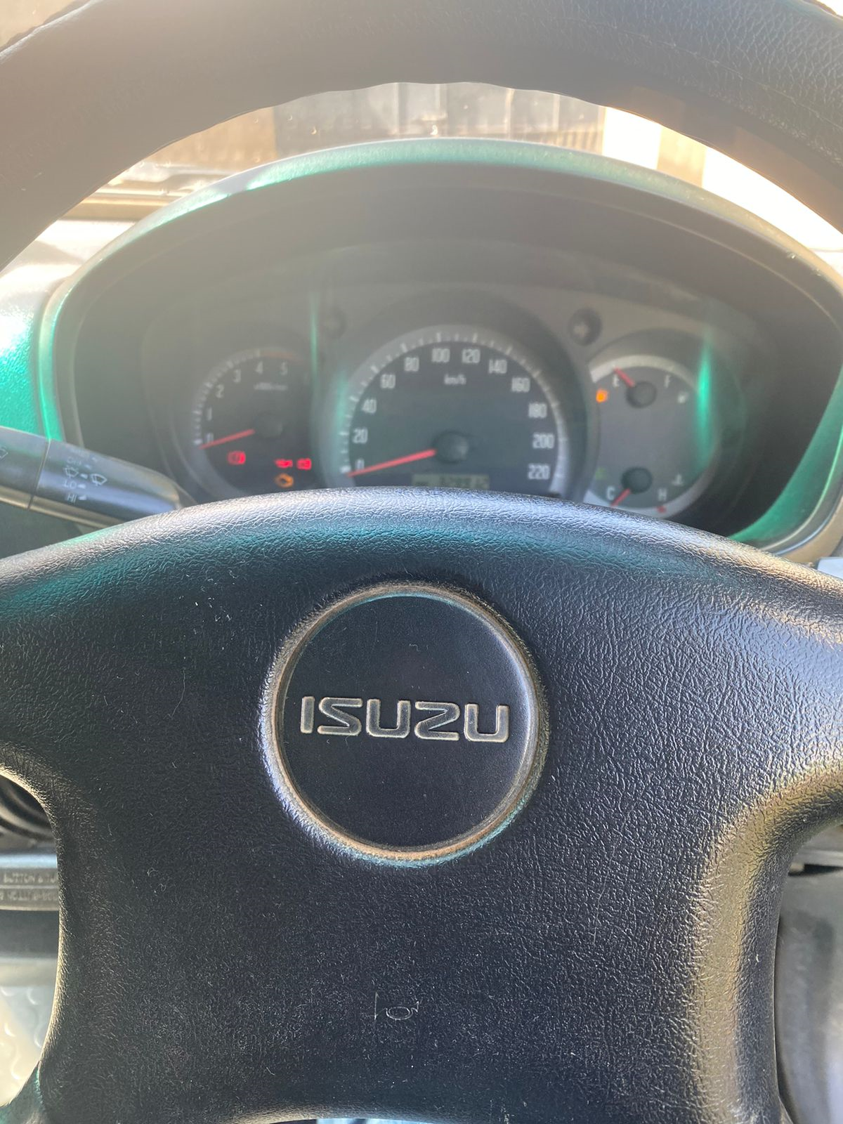 2015 Isuzu D-MAX Manual Diesel