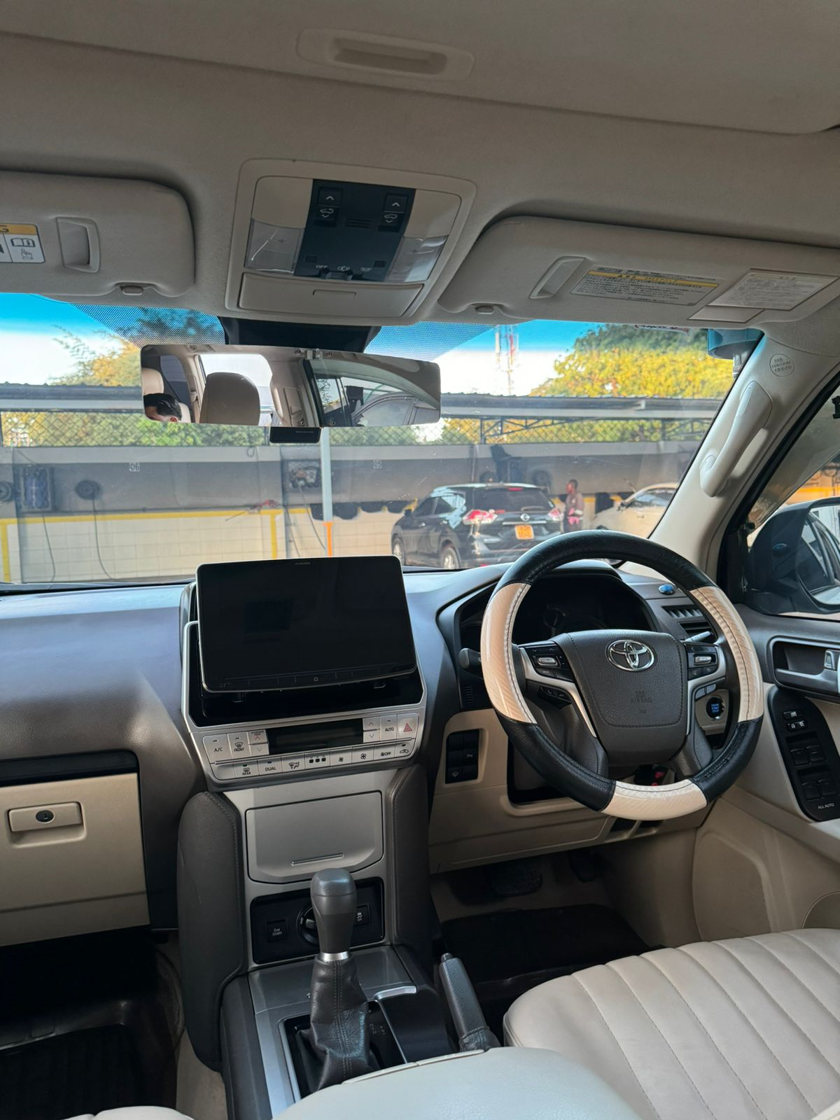 2017 Toyota Land Cruiser Prado