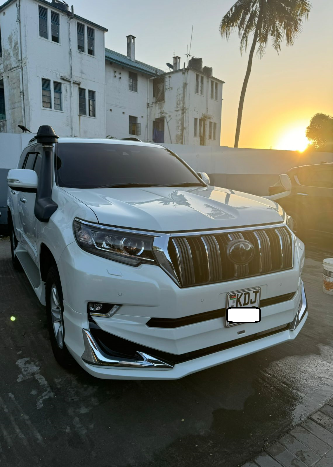 2017 Toyota Land Cruiser Prado