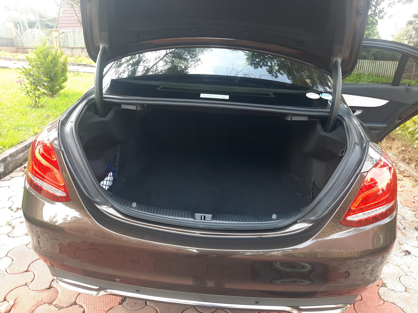 2016 Mercedes-Benz C180