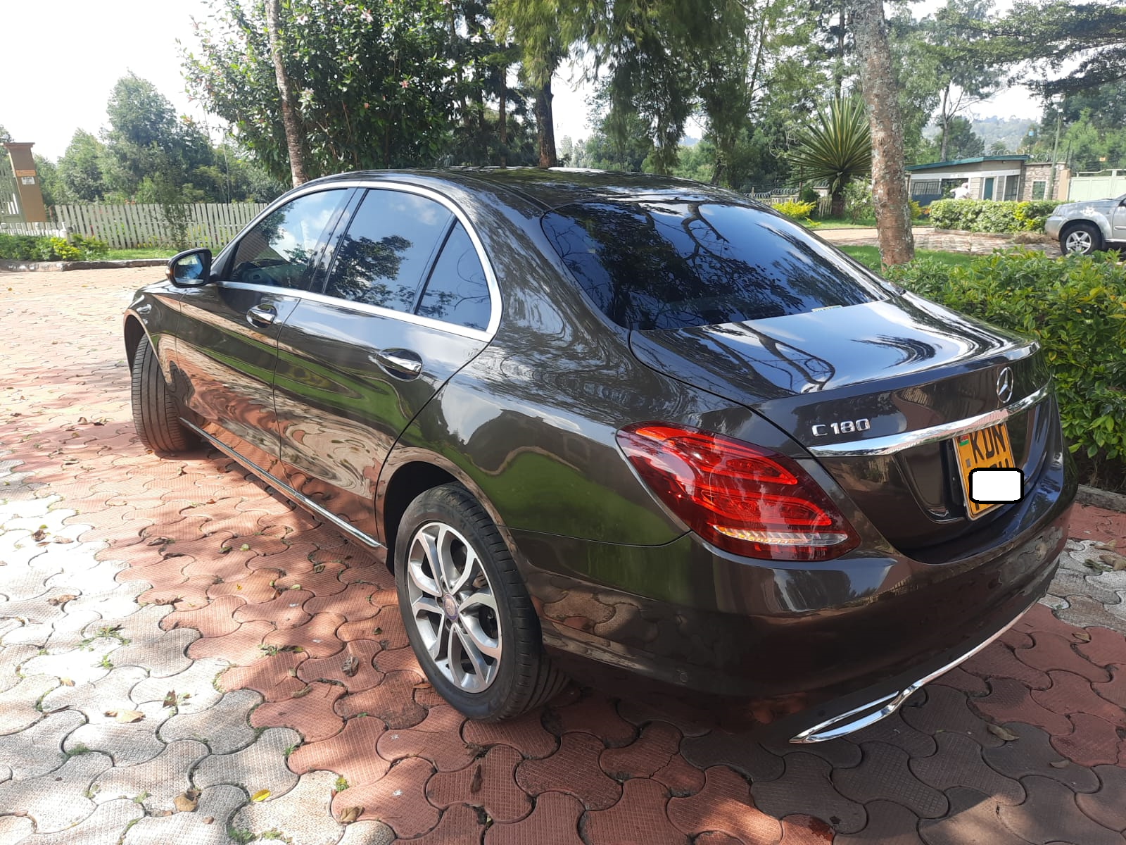 2016 Mercedes-Benz C180