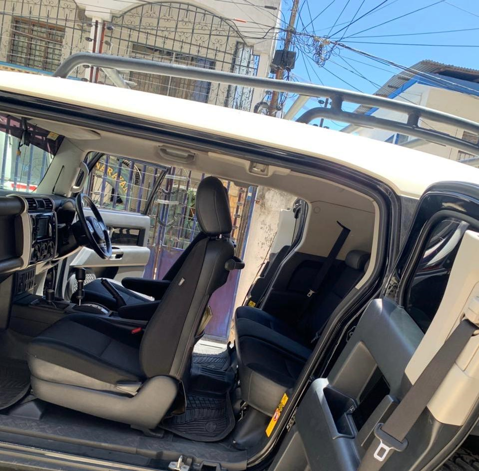 2012 Toyota FJ Cruiser