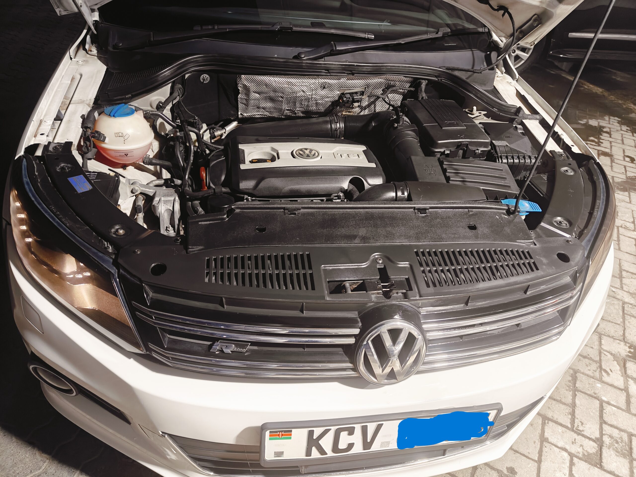 2012 Volkswagen Tiguan R-Line