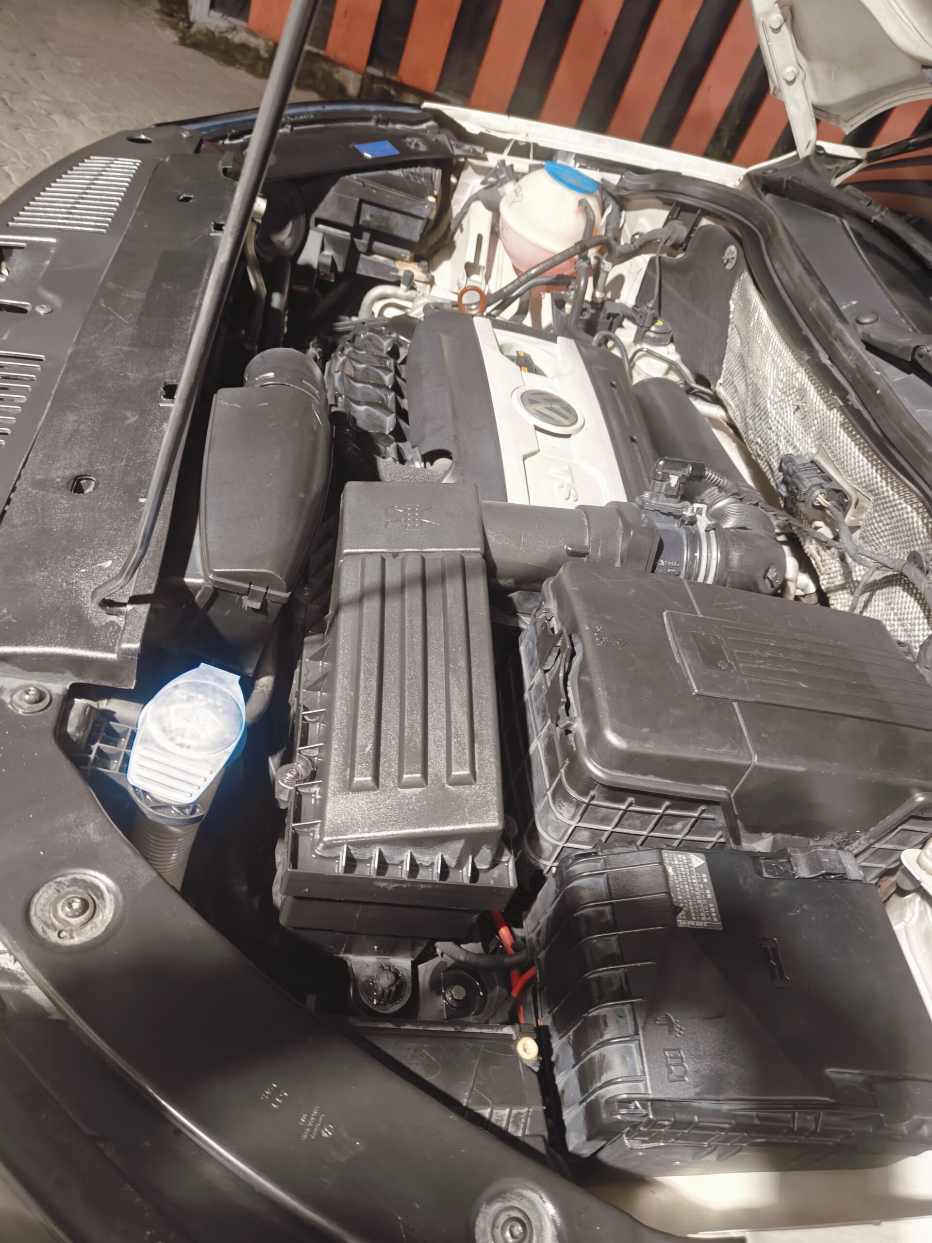 2012 Volkswagen Tiguan R-Line