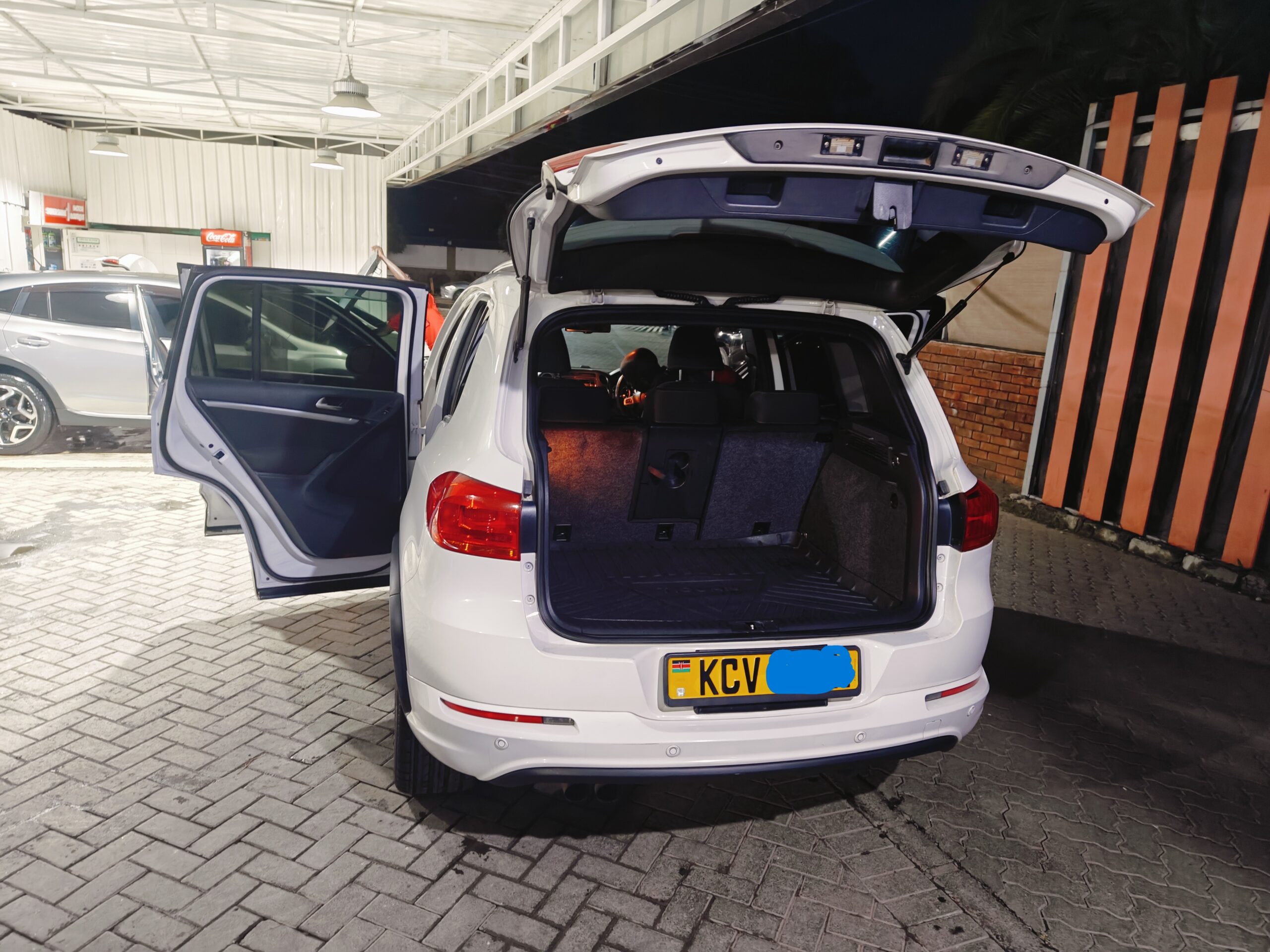 2012 Volkswagen Tiguan R-Line