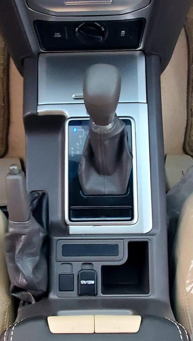 2022 Toyota Land Cruiser Prado TXL