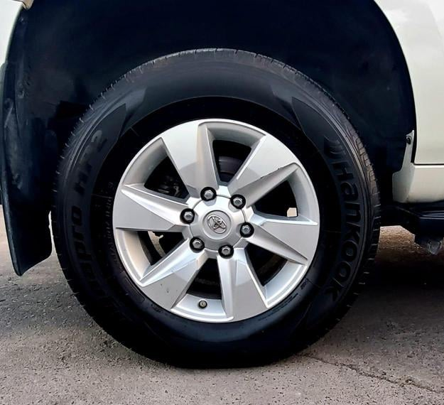 2022 Toyota Land Cruiser Prado TXL