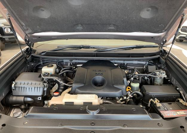 2019 Toyota Land Cruiser Prado