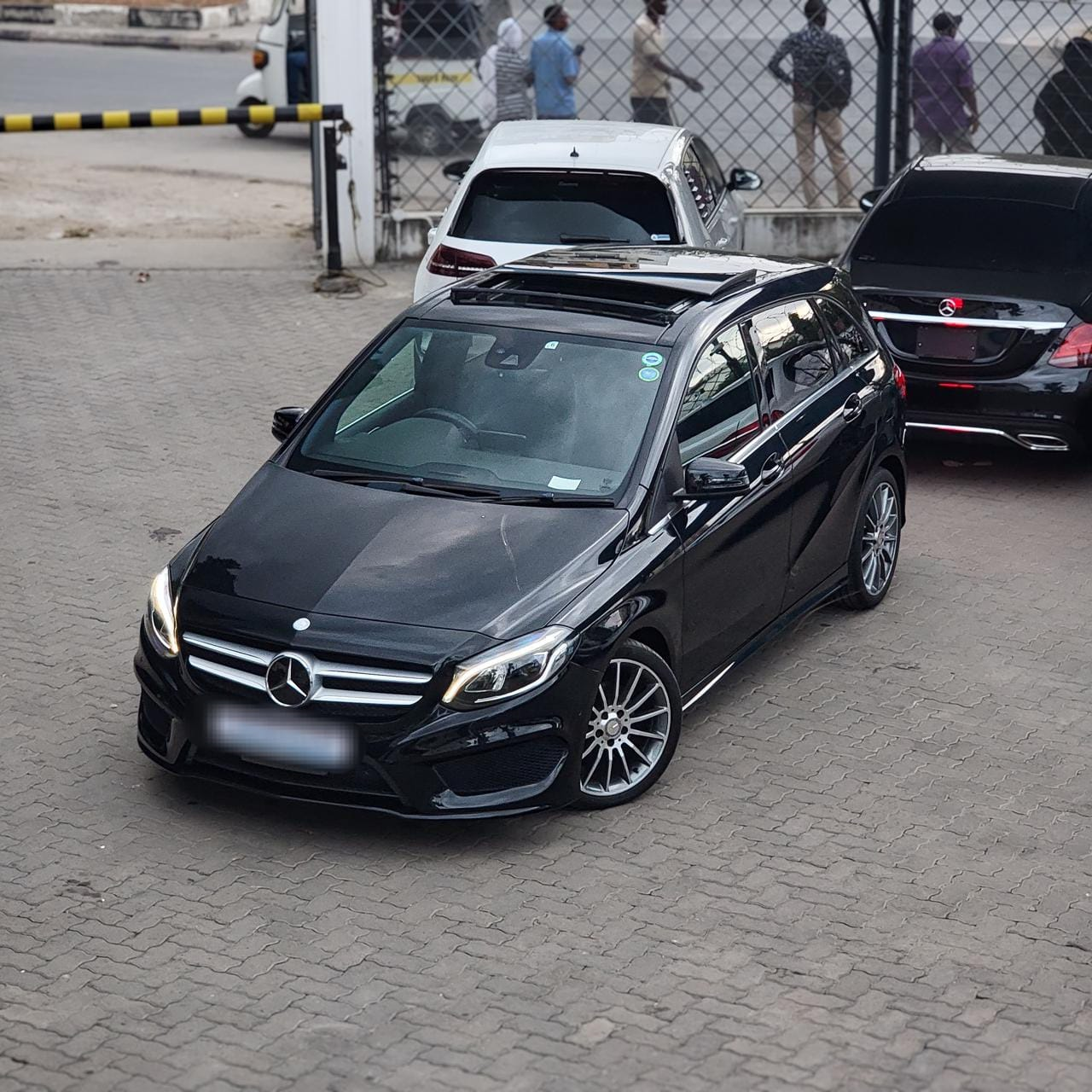 2017 Mercedes-Benz B180 AMG Line