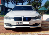 BMW 320i F30 2013 xDrive,