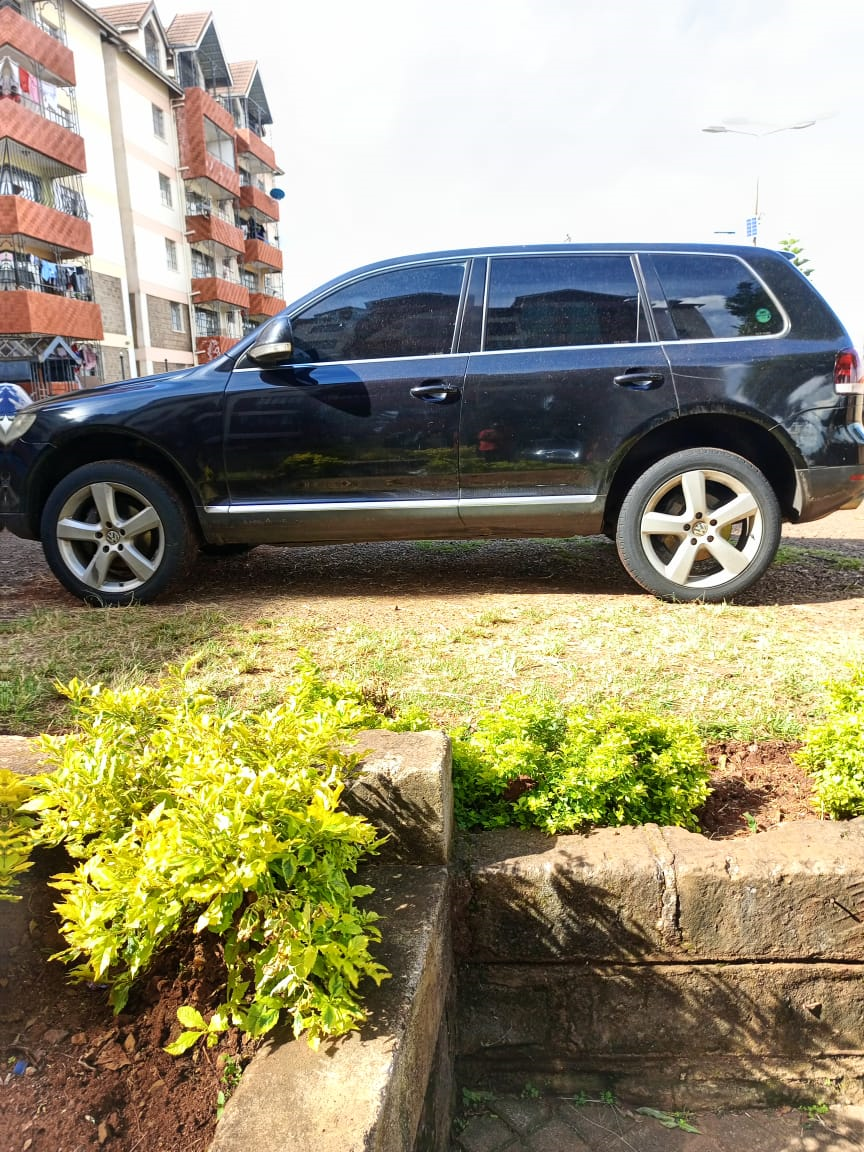 Volkswagen Touareg V6
