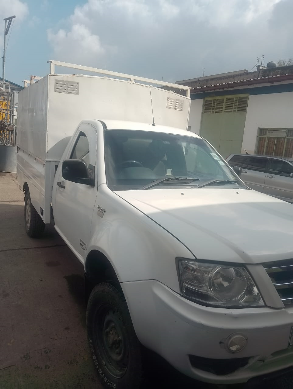 2014 Tata Van Pickup