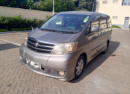2004 Toyota Alphard