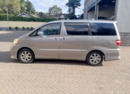 2004 Toyota Alphard