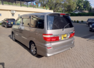 2004 Toyota Alphard