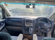 2004 Toyota Alphard