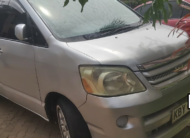 2007 Toyota Noah