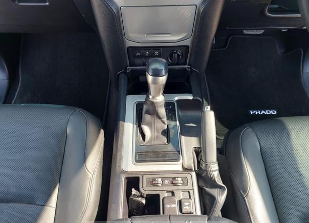 2018 Toyota Land Cruiser Prado TX-L