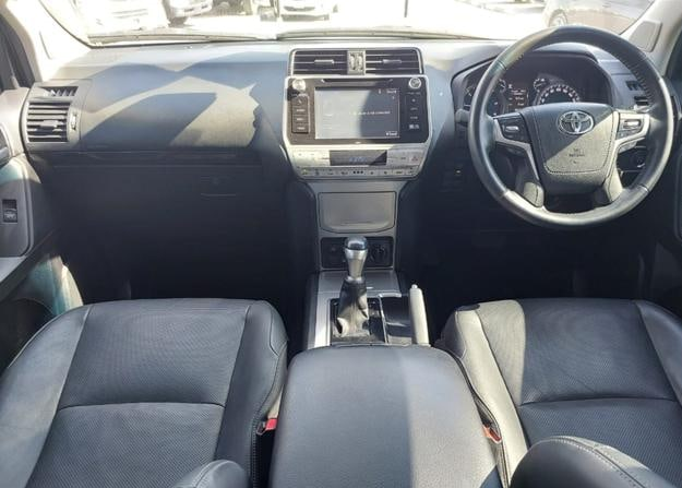 2018 Toyota Land Cruiser Prado TX-L