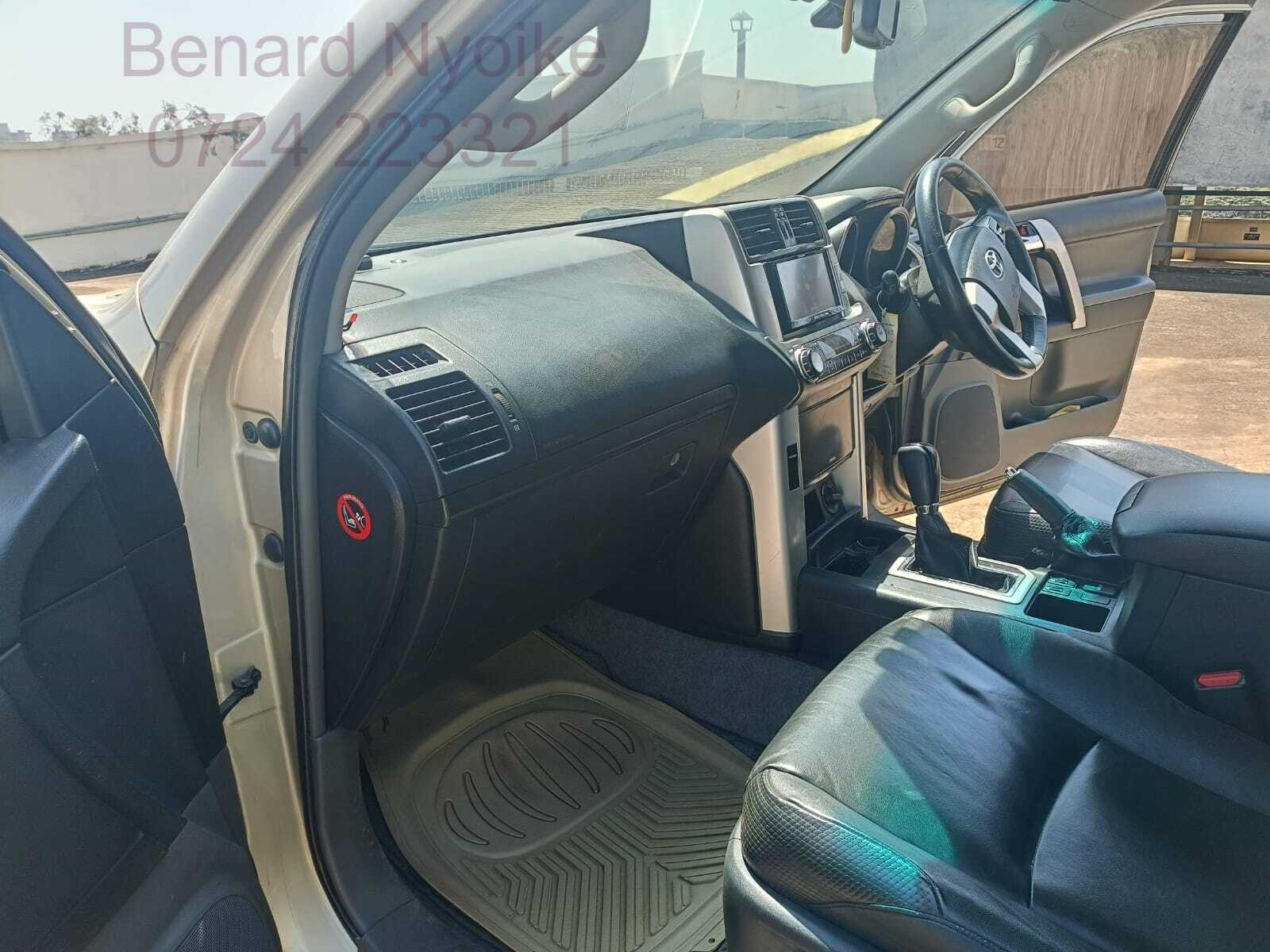 2011 Toyota Prado TX