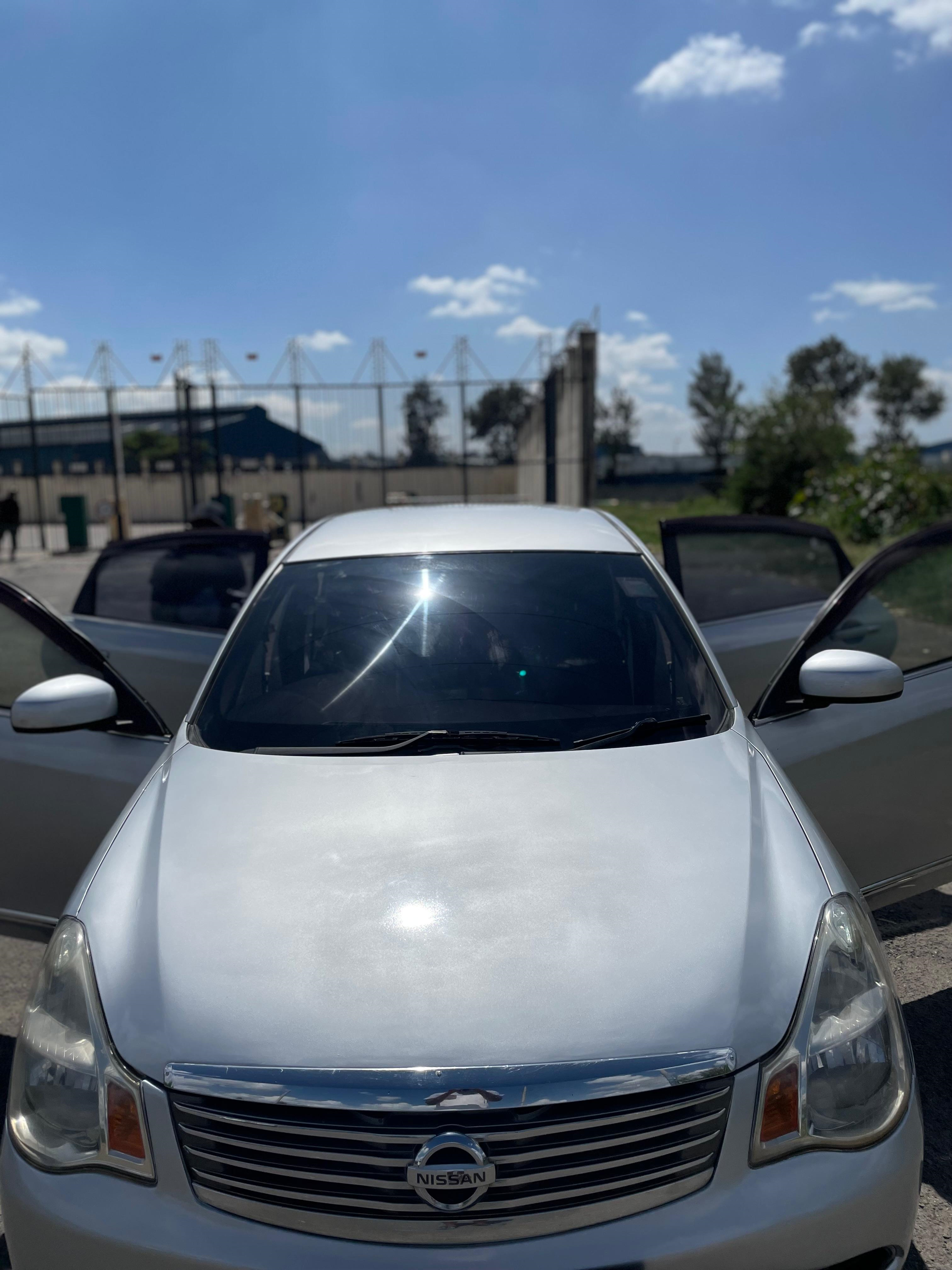 Nissan Bluebird 2010