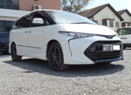 🚗 Toyota Estima  2017