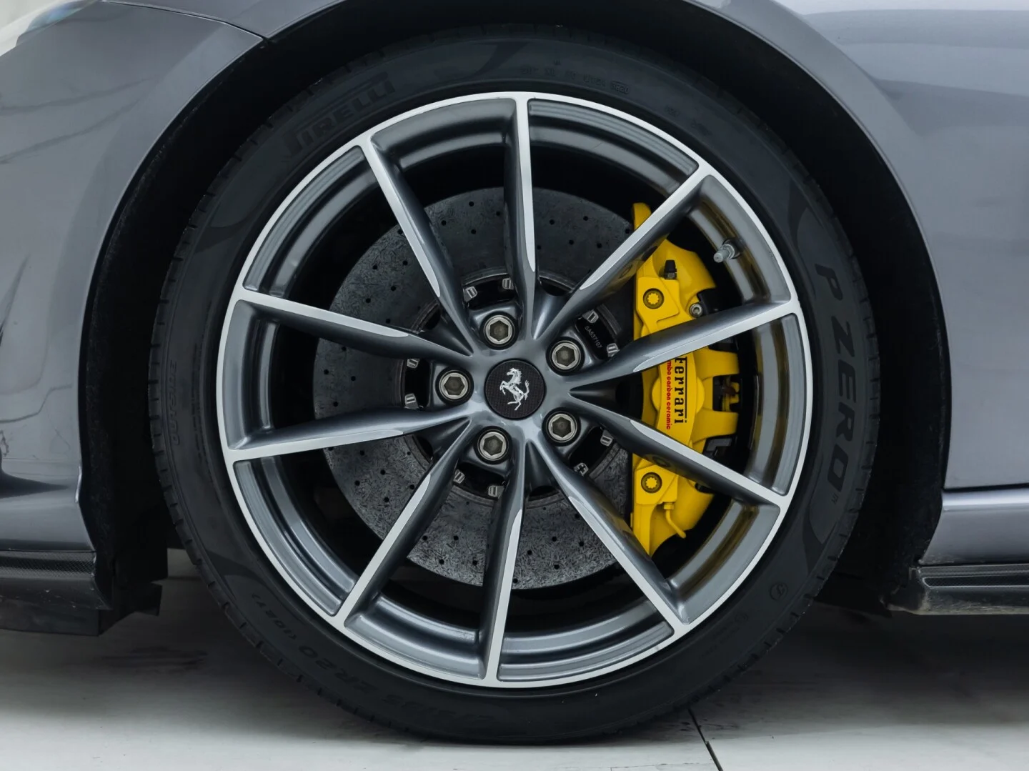 Ferrari 812 GTS 2020