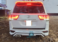 2013 Toyota Land Cruiser LC200