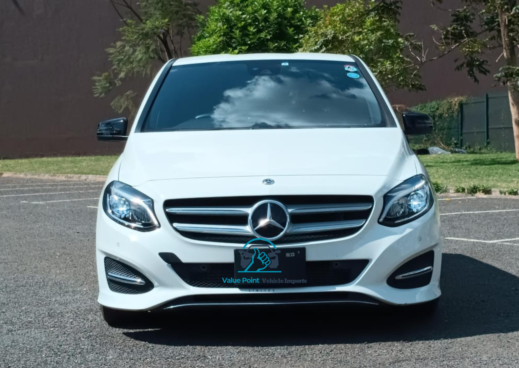 2017 Mercedes-Benz B180 AMG Line
