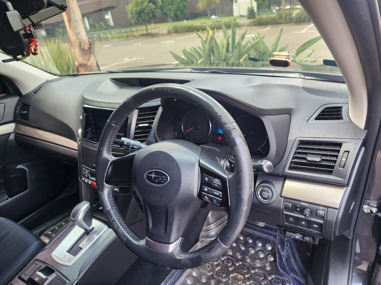 2014 Subaru Legacy B4