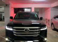 Toyota Land Cruiser V8 ZX 2016