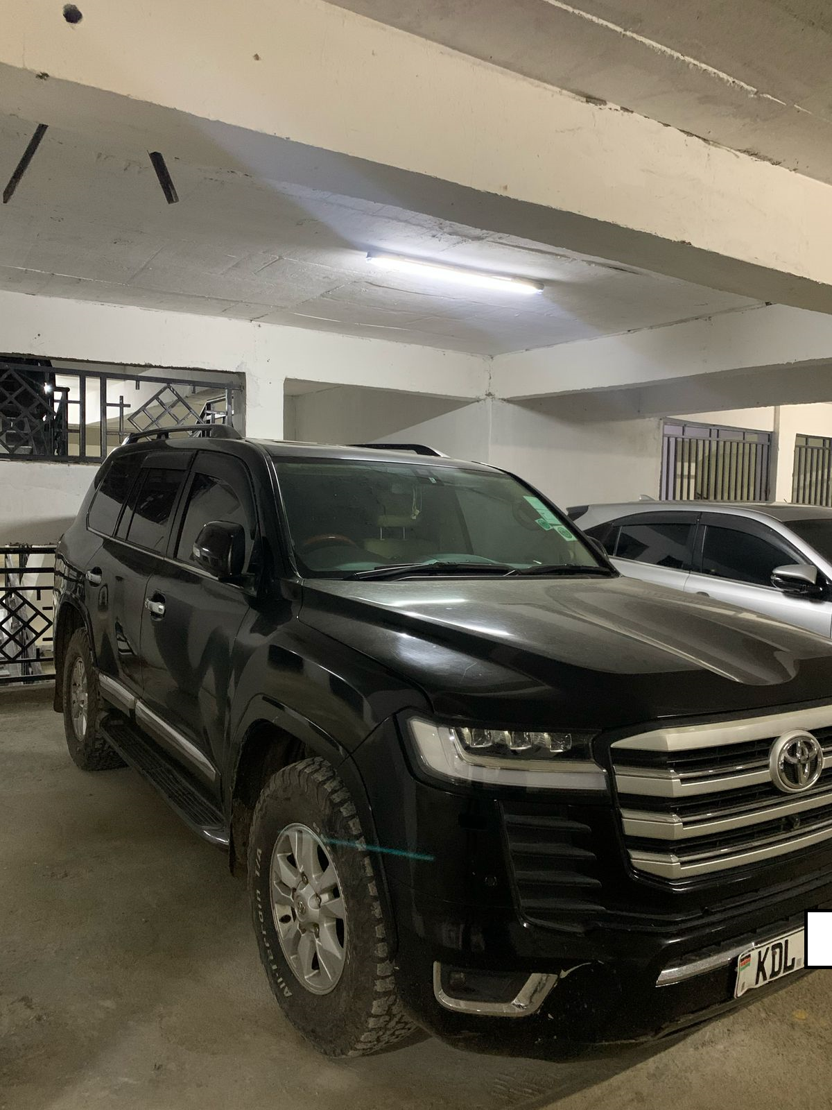 Toyota Land Cruiser V8 ZX 2016