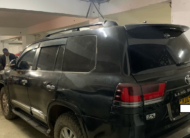 Toyota Land Cruiser V8 ZX 2016