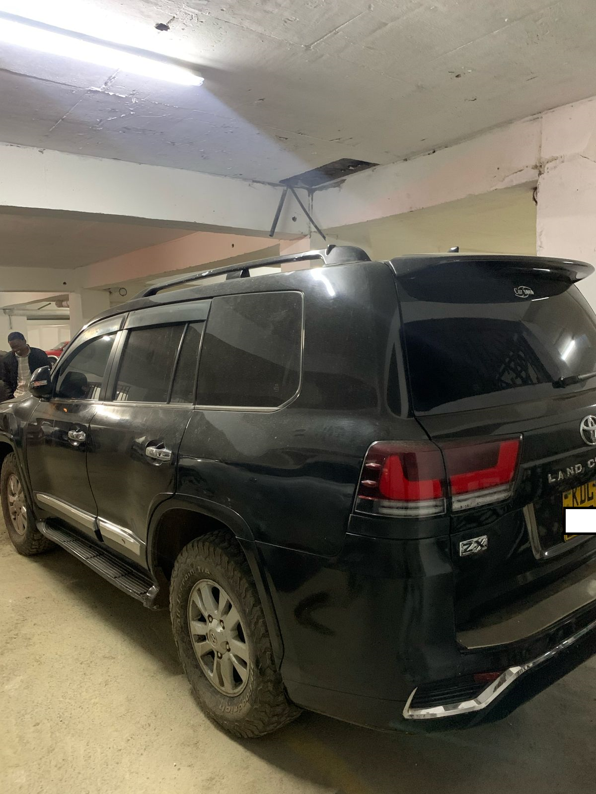 Toyota Land Cruiser V8 ZX 2016