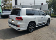 Toyota Land Cruiser V8 ZX | 2017