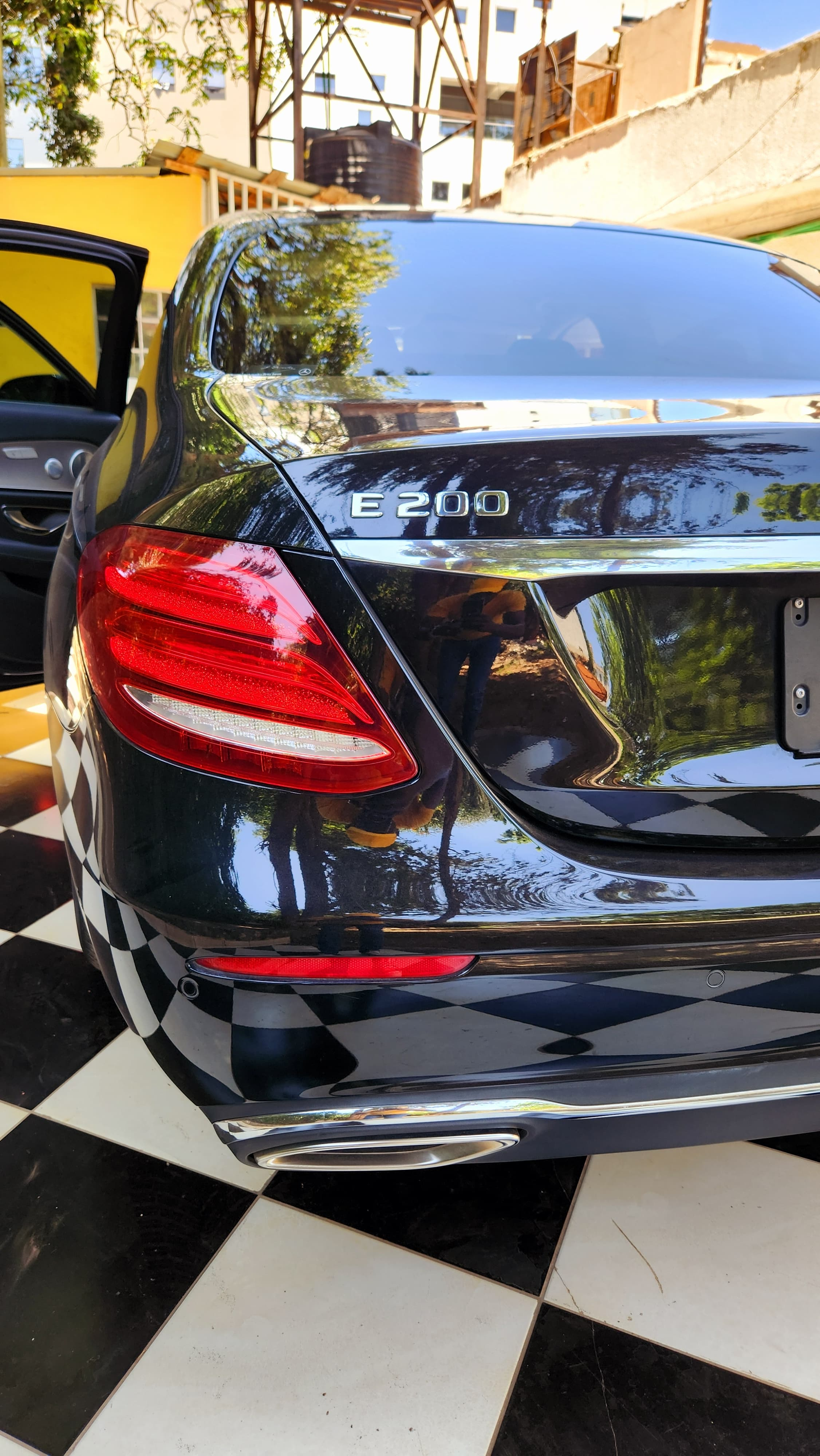 Mercedes-Benz E200 | 2018