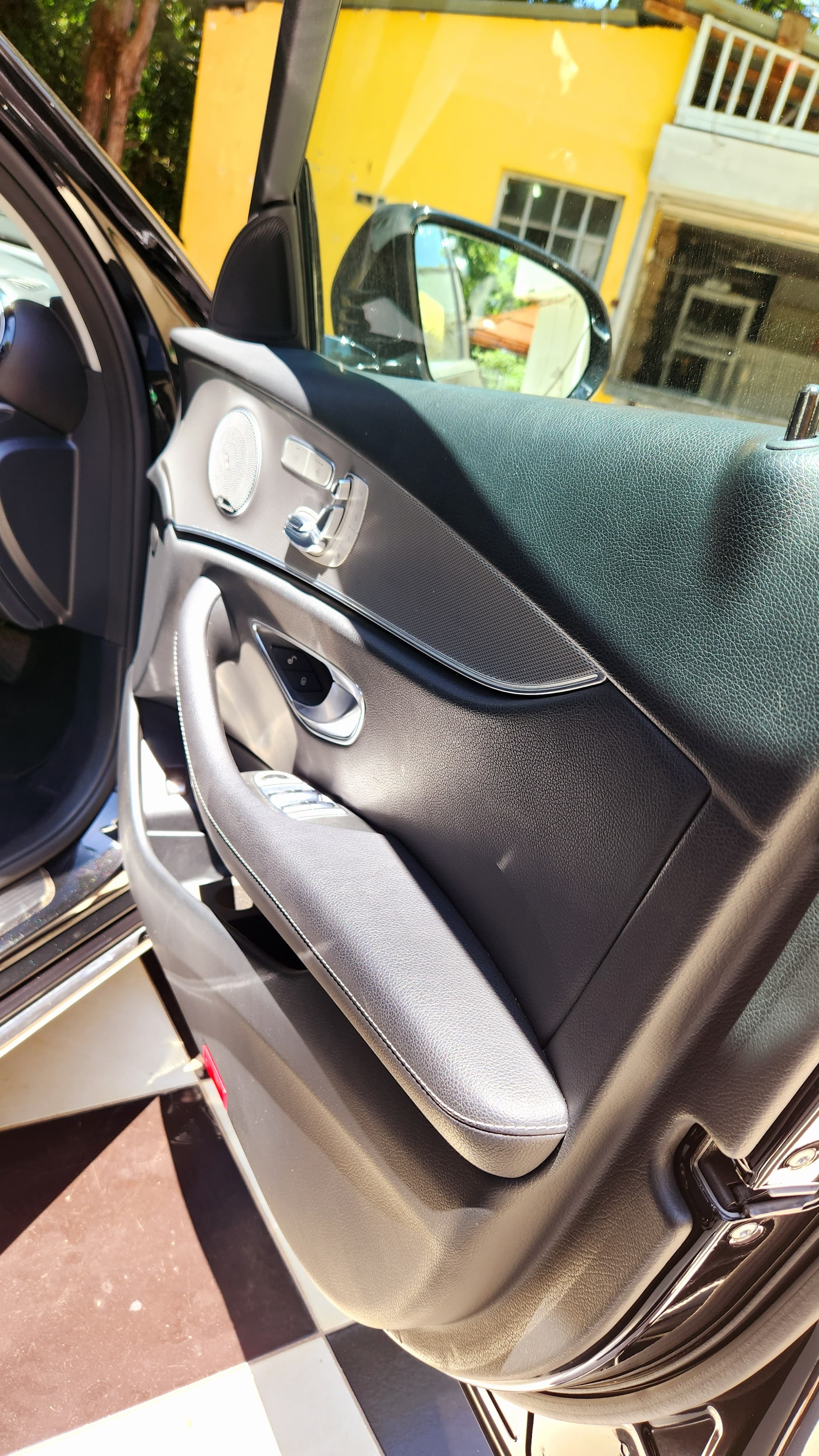 Mercedes-Benz E200 | 2018