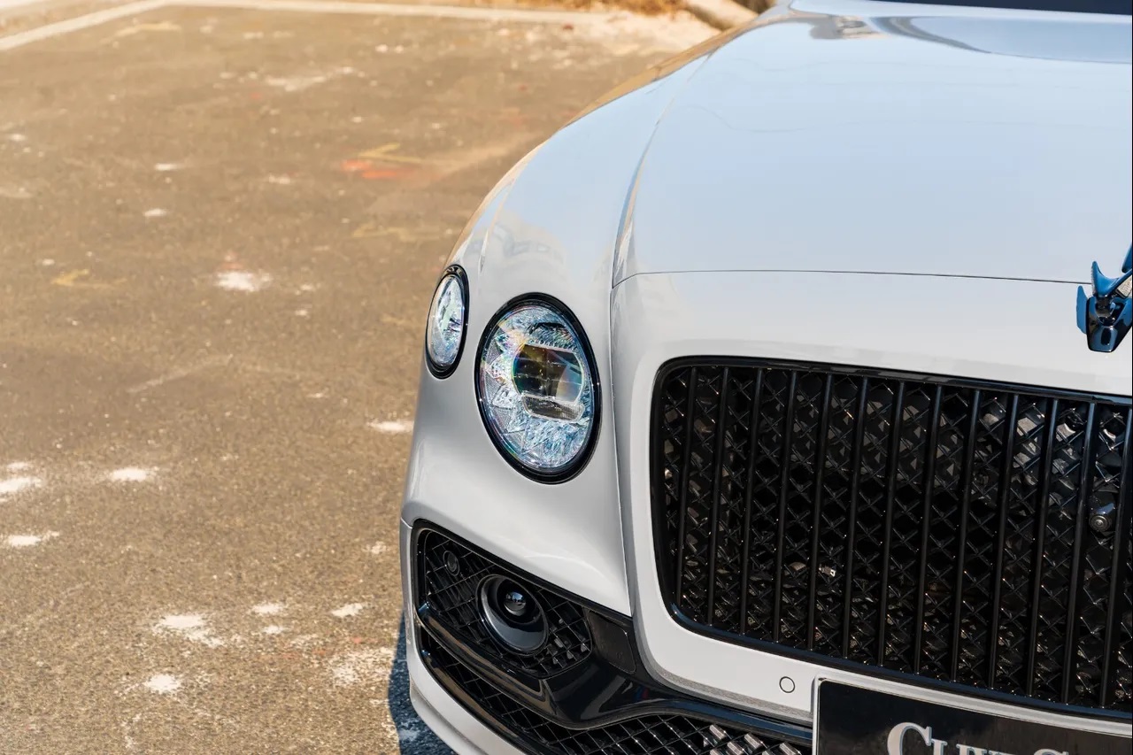 2023 Bentley Flying Spur Azure